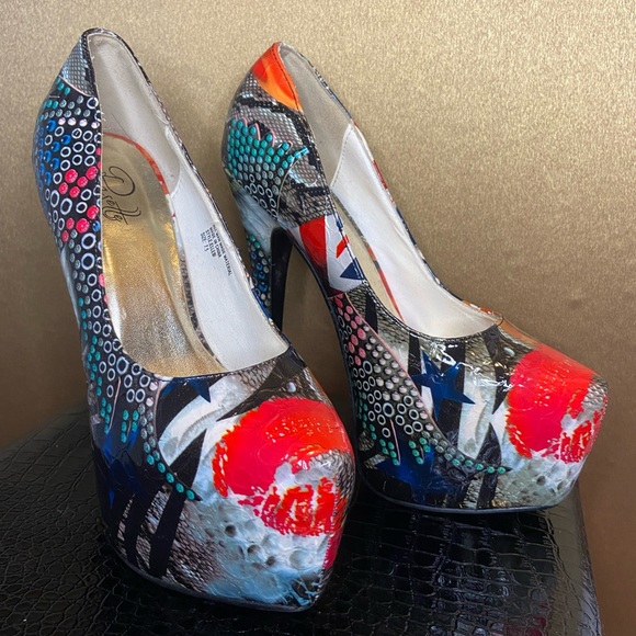 Colorful platform heels!! - Picture 1 of 3